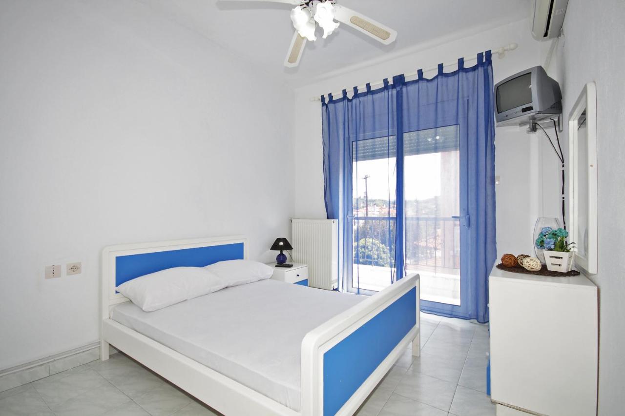 Hotel Elena Pyrgadikia Exterior photo