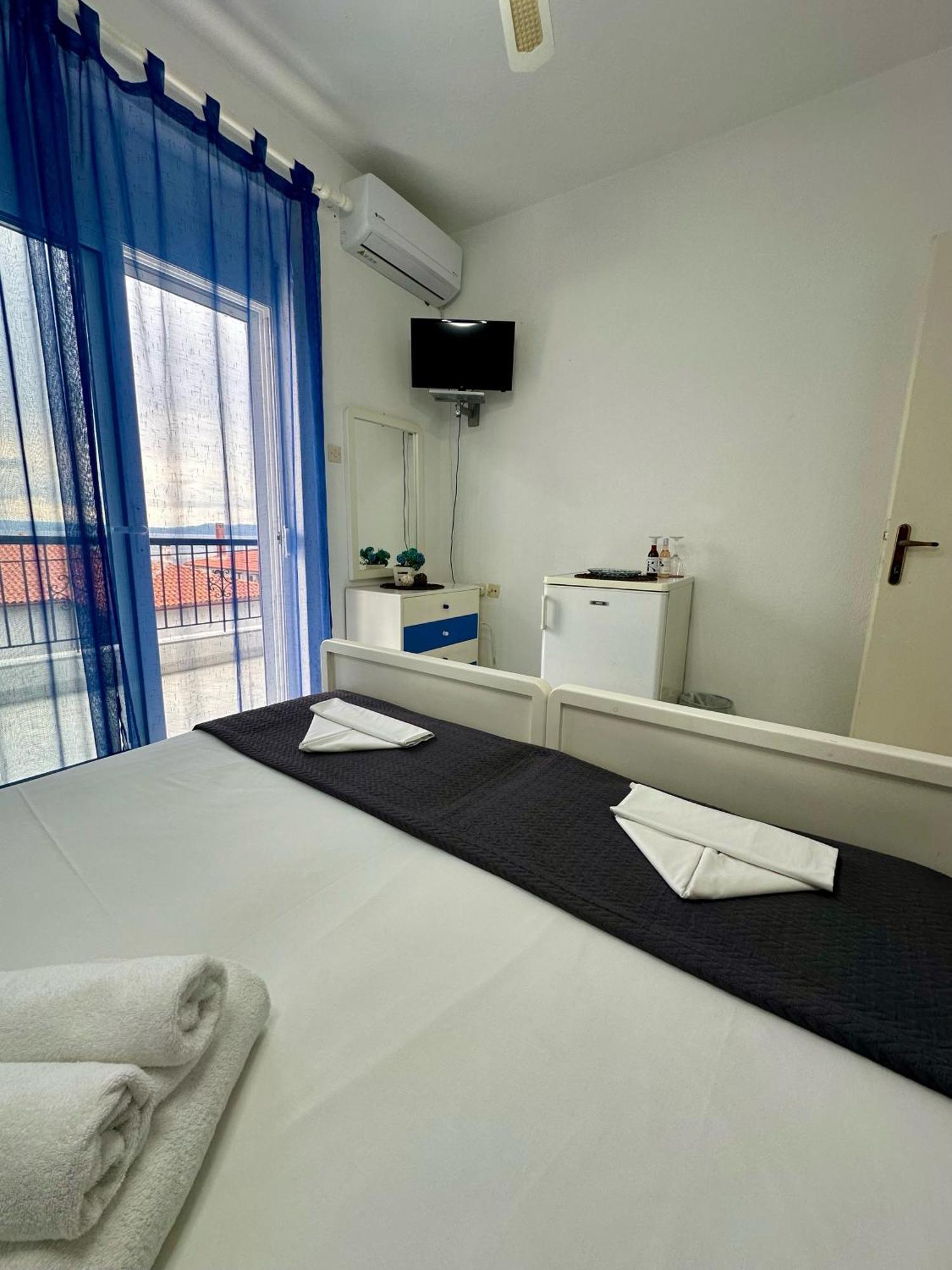 Hotel Elena Pyrgadikia Exterior photo